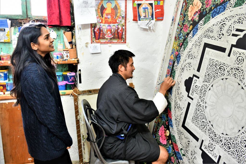 Mandala painter in Paro